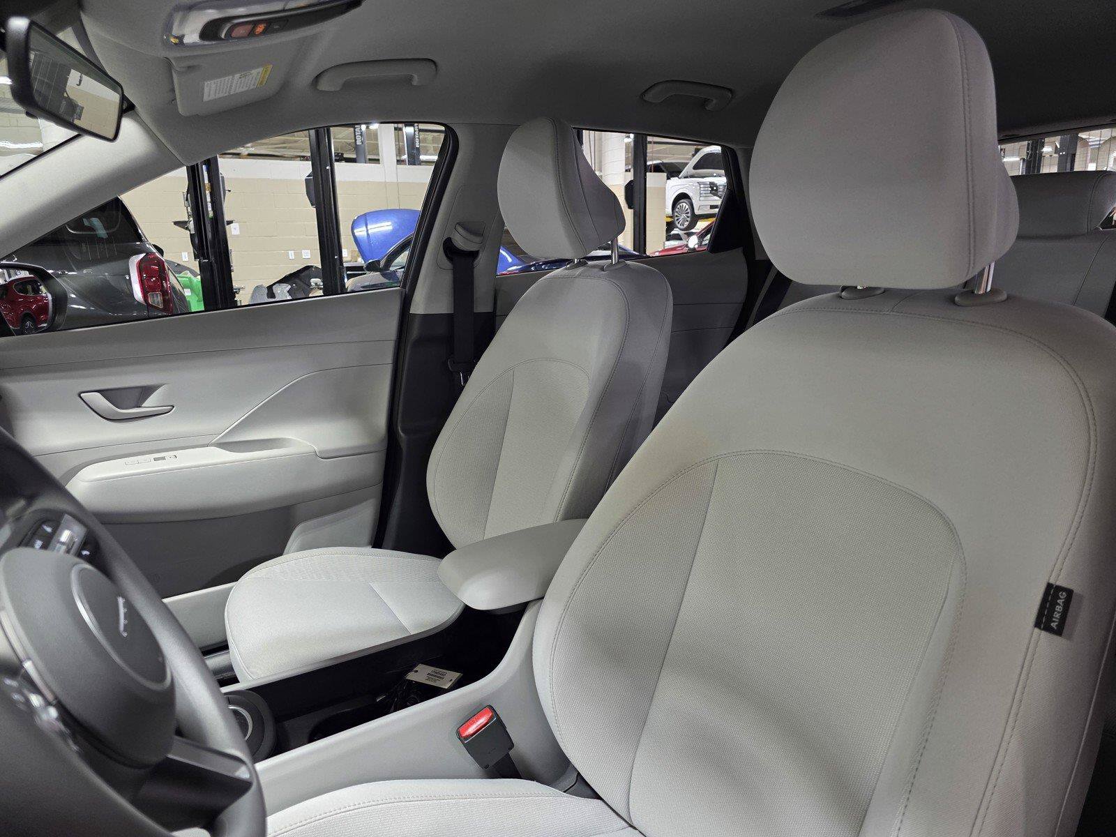 Used 2026 Hyundai Kona SE FWD image 22