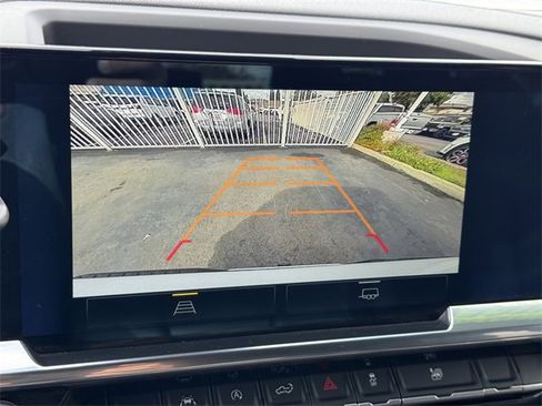 Certified 2025 Chevrolet Silverado 1500 LT image 15