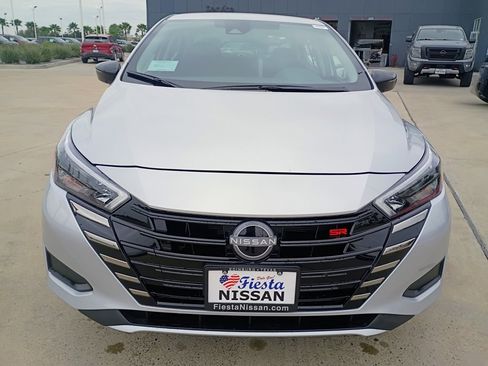 New 2025 Nissan Versa SR w/ Trunk Package image 2