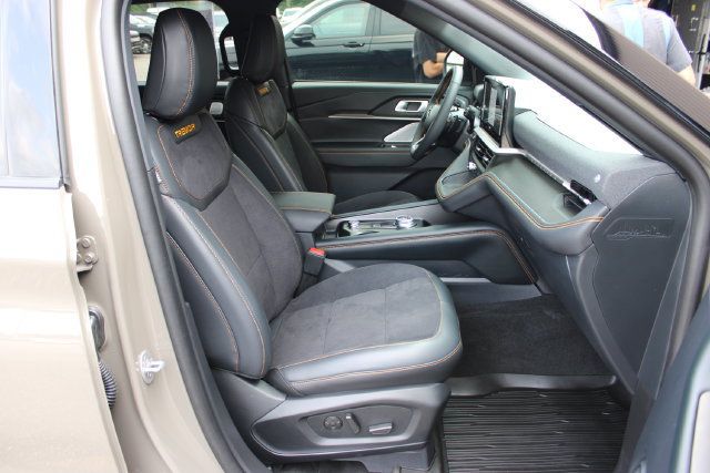 Used 2026 Ford Explorer Tremor w/ Tremor Ultimate Package AWD/4WD image 52