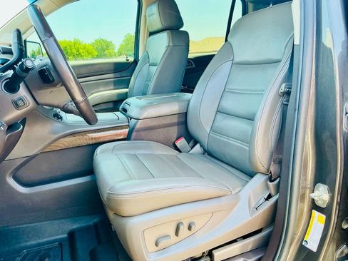 Used 2019 GMC Yukon Denali w/ Denali Ultimate Package AWD/4WD image 33