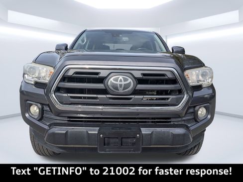 Used 2019 Toyota Tacoma SR5 image 8