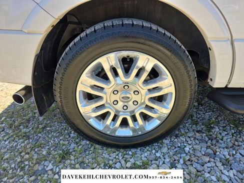 Used 2014 Ford Expedition Limited w/ Equipment Group 301A RWD image 9