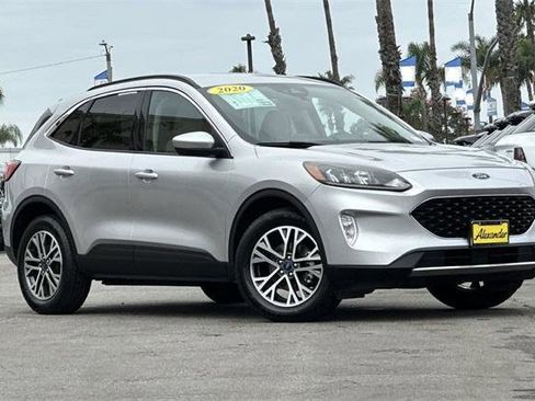 Used 2020 Ford Escape SEL image 2