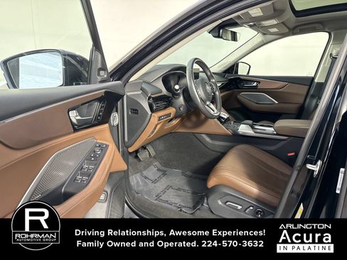 Certified 2024 Acura MDX w/ Technology Package FWD image 4