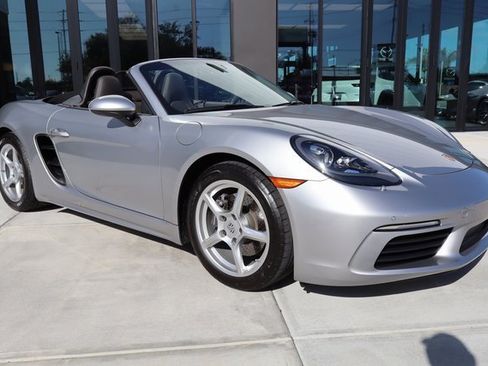 Used 2023 Porsche 718 Boxster image 1