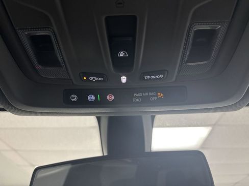 Used 2020 Chevrolet Silverado 1500 LT image 67