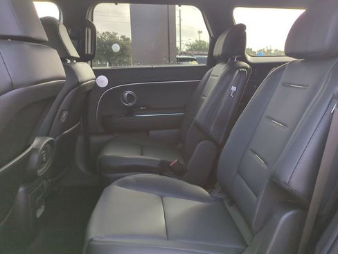 New 2026 Hyundai Palisade Calligraphy FWD image 17