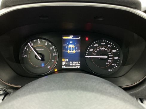 Used 2020 Subaru Crosstrek 2.0i Premium w/ Moonroof Package 2 AWD/4WD image 27
