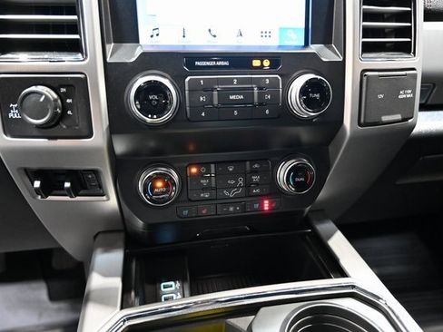 Used 2019 Ford F250 Platinum w/ Platinum Ultimate Package image 20