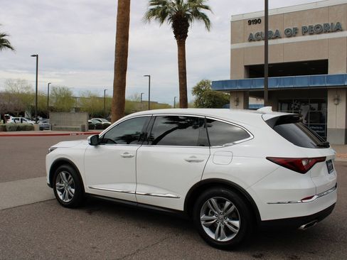 Used 2023 Acura MDX FWD image 3