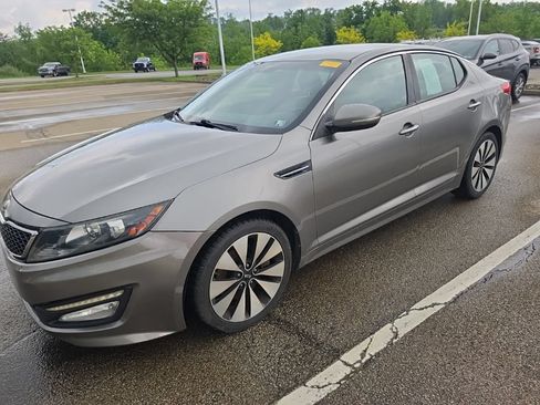 Used 2013 Kia Optima SX FWD image 2