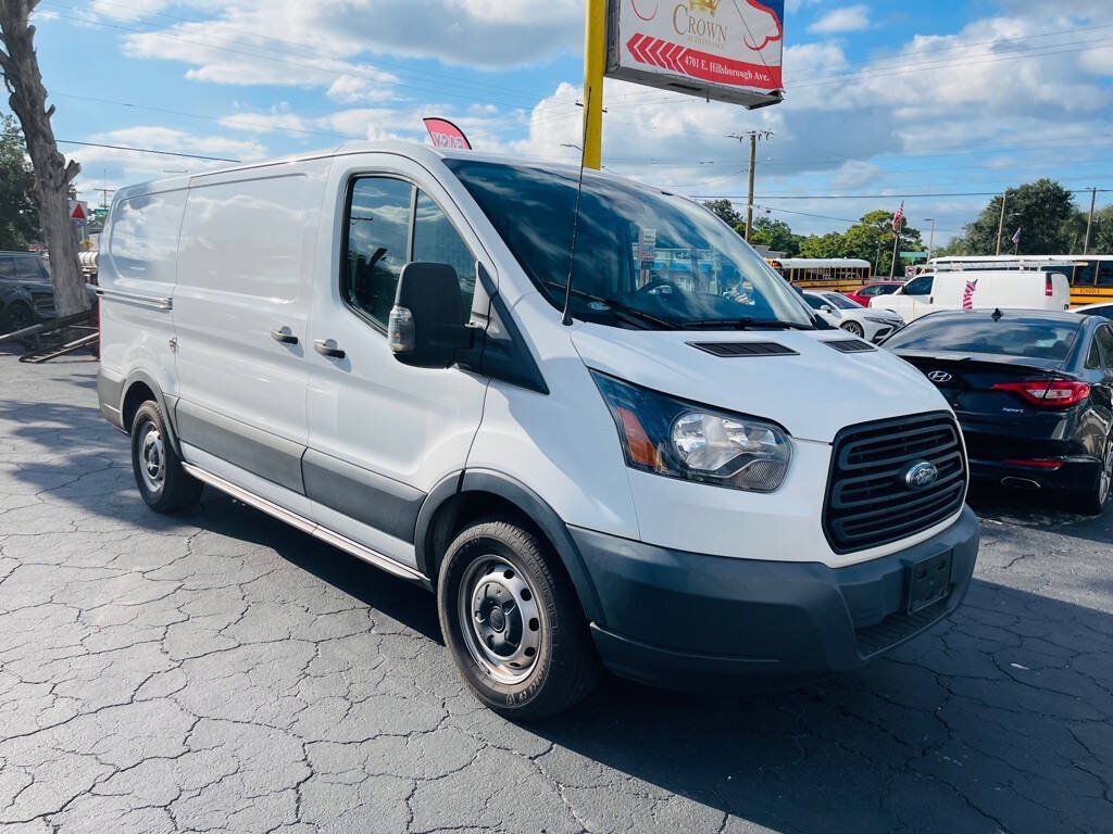 Used 2019 Ford Transit 150 130 Low Roof RWD image 2