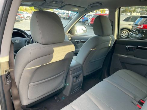 Used 2011 Hyundai Santa Fe GLS FWD image 22