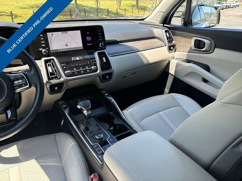 Used 2023 Kia Sorento EX FWD image 28
