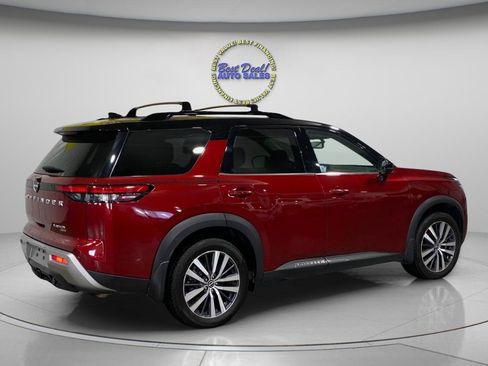 Used 2022 Nissan Pathfinder Platinum w/ Cargo Package AWD/4WD image 6