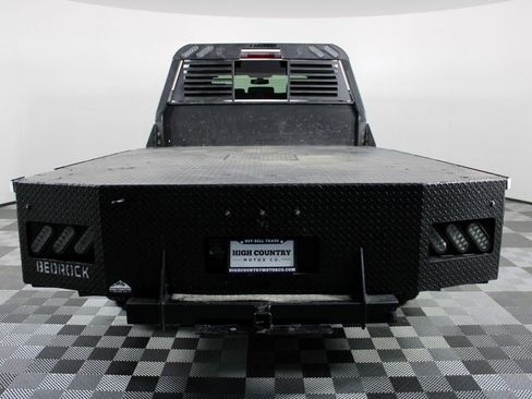 Used 2023 GMC Sierra 3500 Pro w/ Convenience Package image 6