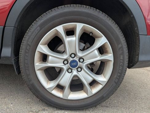 Used 2016 Ford Escape Titanium w/ Equipment Group 301A AWD/4WD image 28