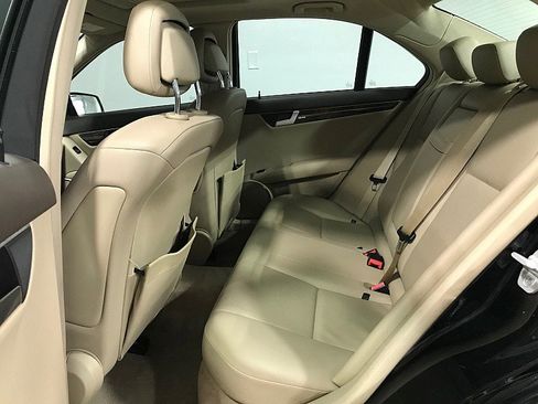 Used 2013 Mercedes-Benz C 250 Sedan w/ Multimedia Pkg image 15