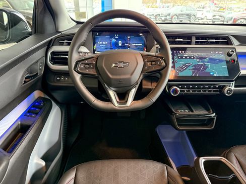 New 2027 Chevrolet Bolt RS w/ Technology Package image 32