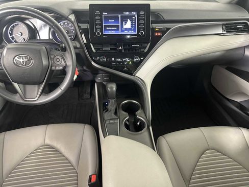 Used 2023 Toyota Camry SE image 12