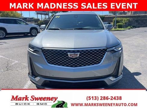 Used 2024 Cadillac XT6 Premium Luxury image 3