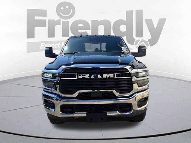 Used 2026 RAM 2500 Tradesman AWD/4WD image 2