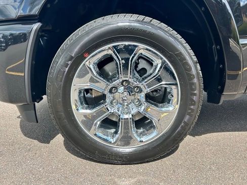 New 2026 RAM 1500 Big Horn AWD/4WD image 8