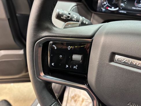 Used 2023 Land Rover Range Rover Velar R-Dynamic S image 20