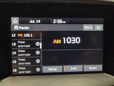 Used 2020 Kia Sorento LX AWD/4WD image 25