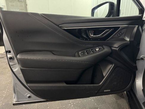Used 2021 Subaru Outback Limited AWD/4WD image 17