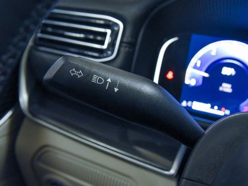 Used 2022 Jeep Wagoneer Series I w/ Premium Group I image 30