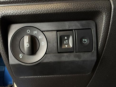 Used 2011 Ford Fusion Sport w/ 401A Rapid Spec Order Code FWD image 28