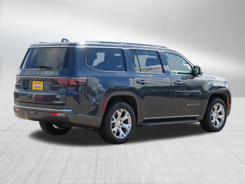 Used 2022 Jeep Wagoneer Series I w/ Convenience Group I AWD/4WD image 7