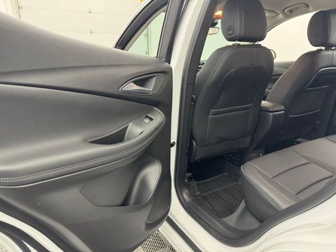 Used 2021 Buick Encore GX Essence w/ Advanced Technology Package FWD image 40