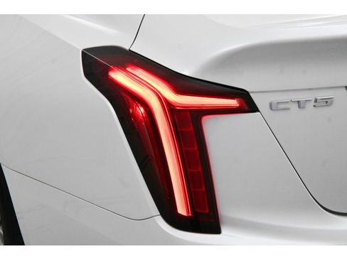 Used 2024 Cadillac CT5 Premium Luxury RWD image 27