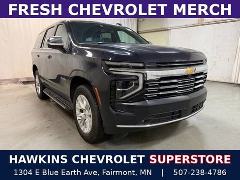 Used 2025 Chevrolet Tahoe Premier AWD/4WD image 1