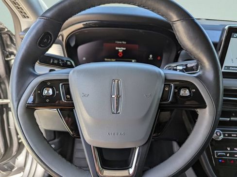 Used 2021 Lincoln Corsair Reserve w/ Equipment Group 201A AWD/4WD image 30