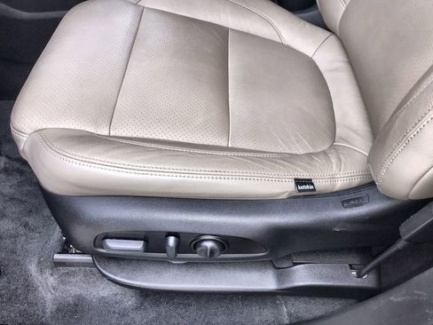 Used 2023 Chevrolet Traverse LT w/ LPO, Floor Liner Package image 12