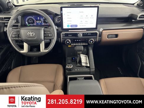 Certified 2025 Toyota 4Runner Limited image 24