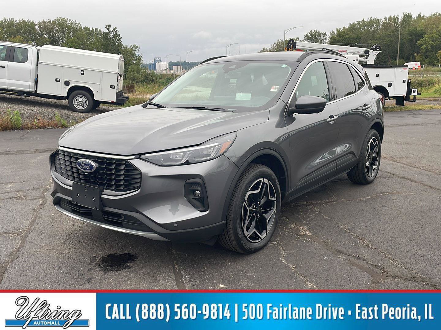 Used 2026 Ford Escape Platinum w/ Premium Technology Package AWD/4WD image 1