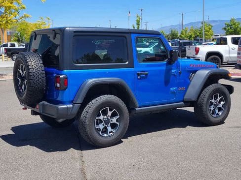 Used 2022 Jeep Wrangler Rubicon w/ Cold Weather Group AWD/4WD image 5