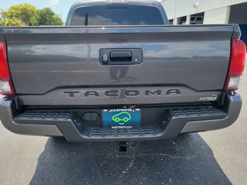 Used 2023 Toyota Tacoma SR5 RWD image 6