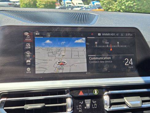 Used 2021 BMW 330i xDrive Sedan w/ Premium Package AWD/4WD image 21
