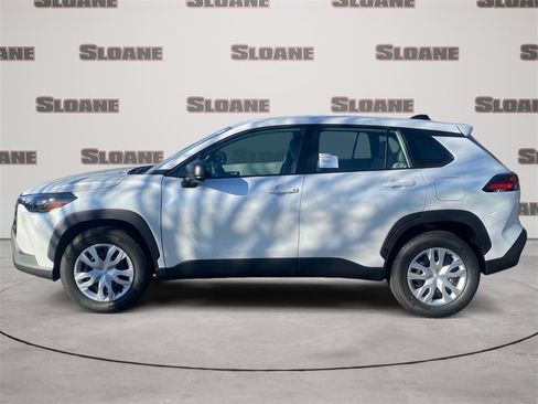 New 2026 Toyota Corolla Cross L image 2