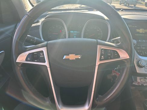 Used 2017 Chevrolet Equinox LT w/ Convenience Package image 14