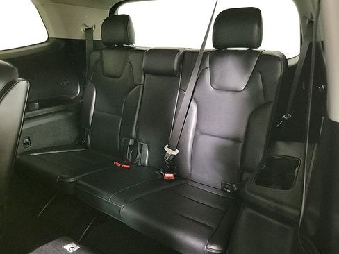 Used 2025 Kia Telluride S image 15