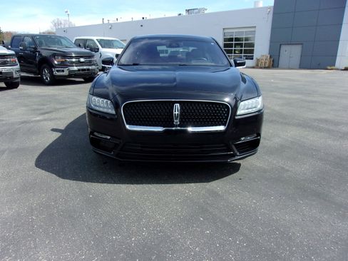 Used 2020 Lincoln Continental Reserve w/ Luxury Package image 8