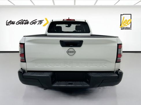 Used 2024 Nissan Frontier S w/ S Utility Package image 6