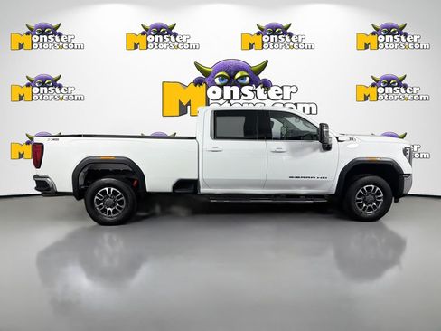 Used 2024 GMC Sierra 2500 SLE image 4